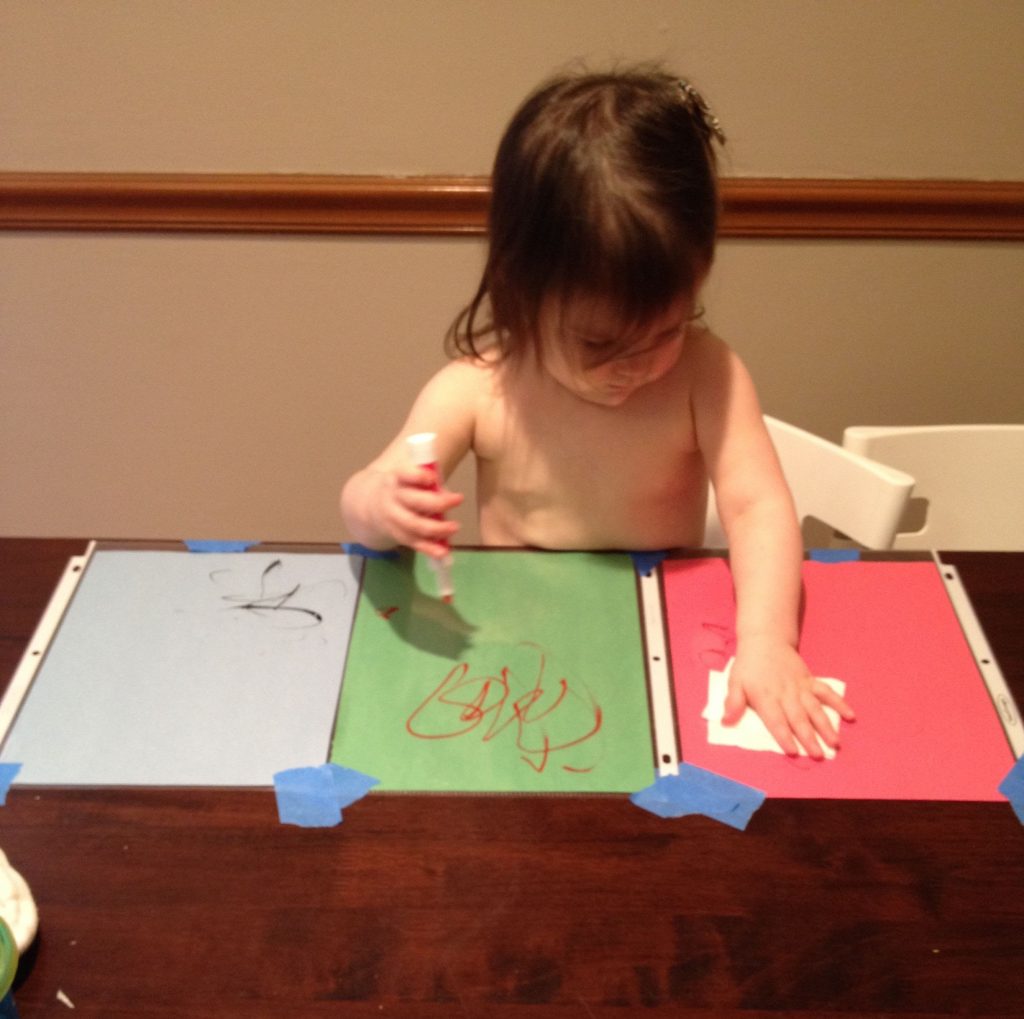 21 ideas how to keep a toddler busy 