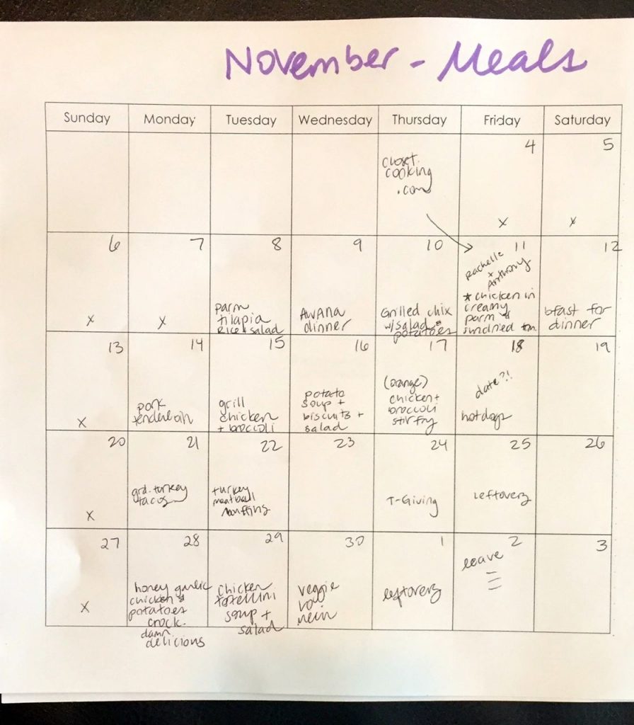 November monthly menu plan. Every month I post my dinner monthly menu plan with links to all the recipes. The meals are mostly kid friendly, quick, easy, & healthy. Enjoy!